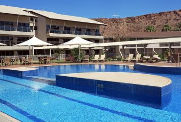 Crowne Plaza Alice Springs Lasseters